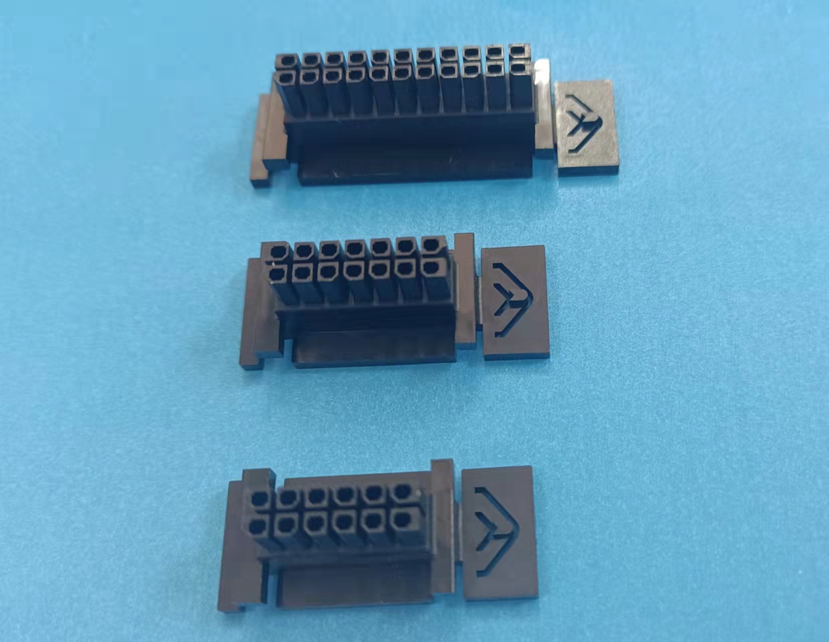 3.0mm Pitch Male HSG 带底座 HCS