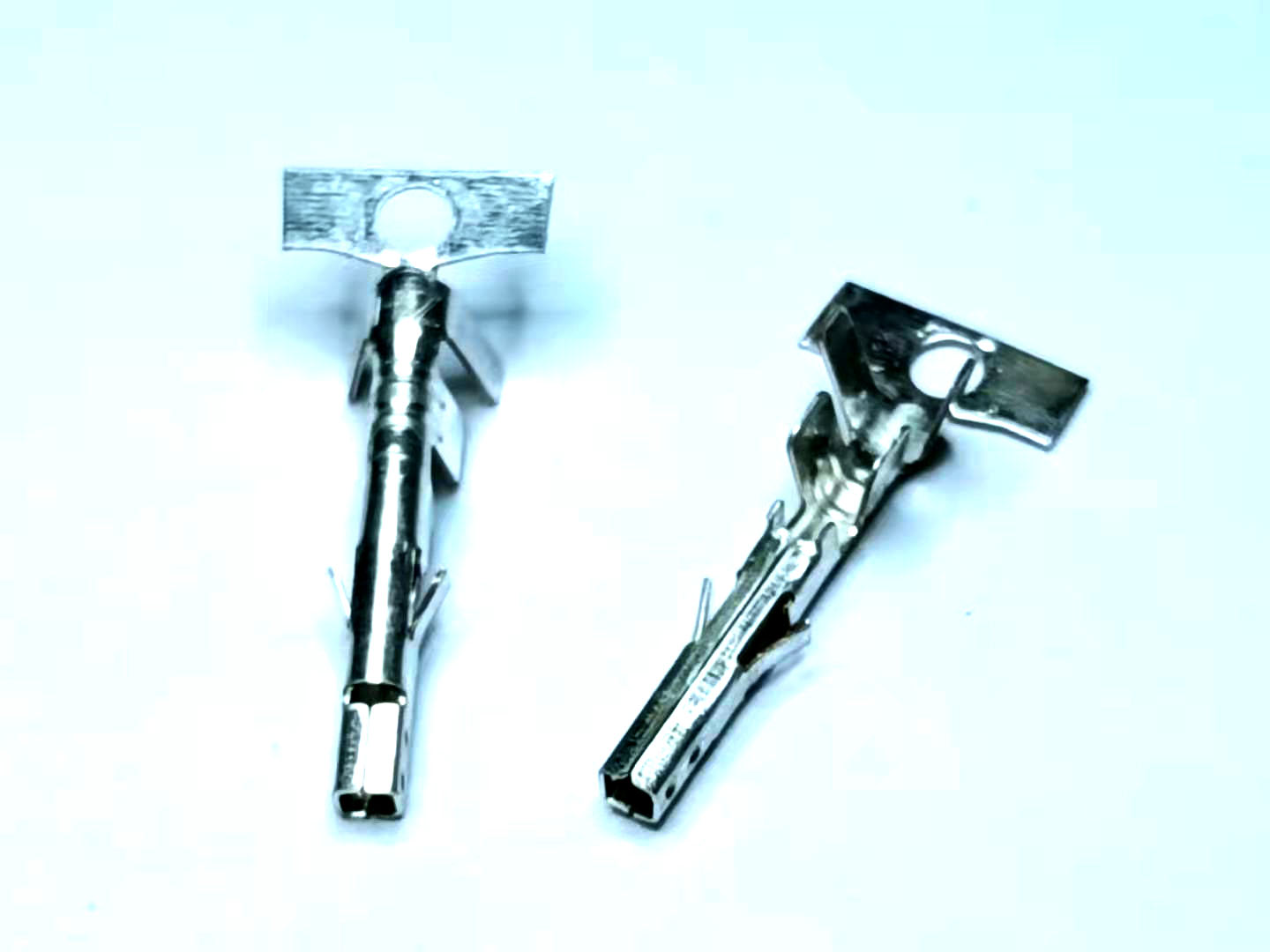 4.2mm Pitch Female TER  低脚 方孔 HCS